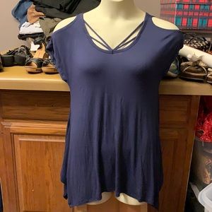 Like new Jayjay tunic w/ cutout shoulders navy blue size S